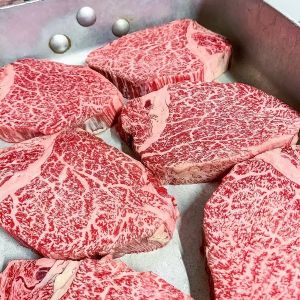 Mitul urban: Carnea realizată la imprimantă – de ce vita Wagyu A5 nu poate fi creată artificial